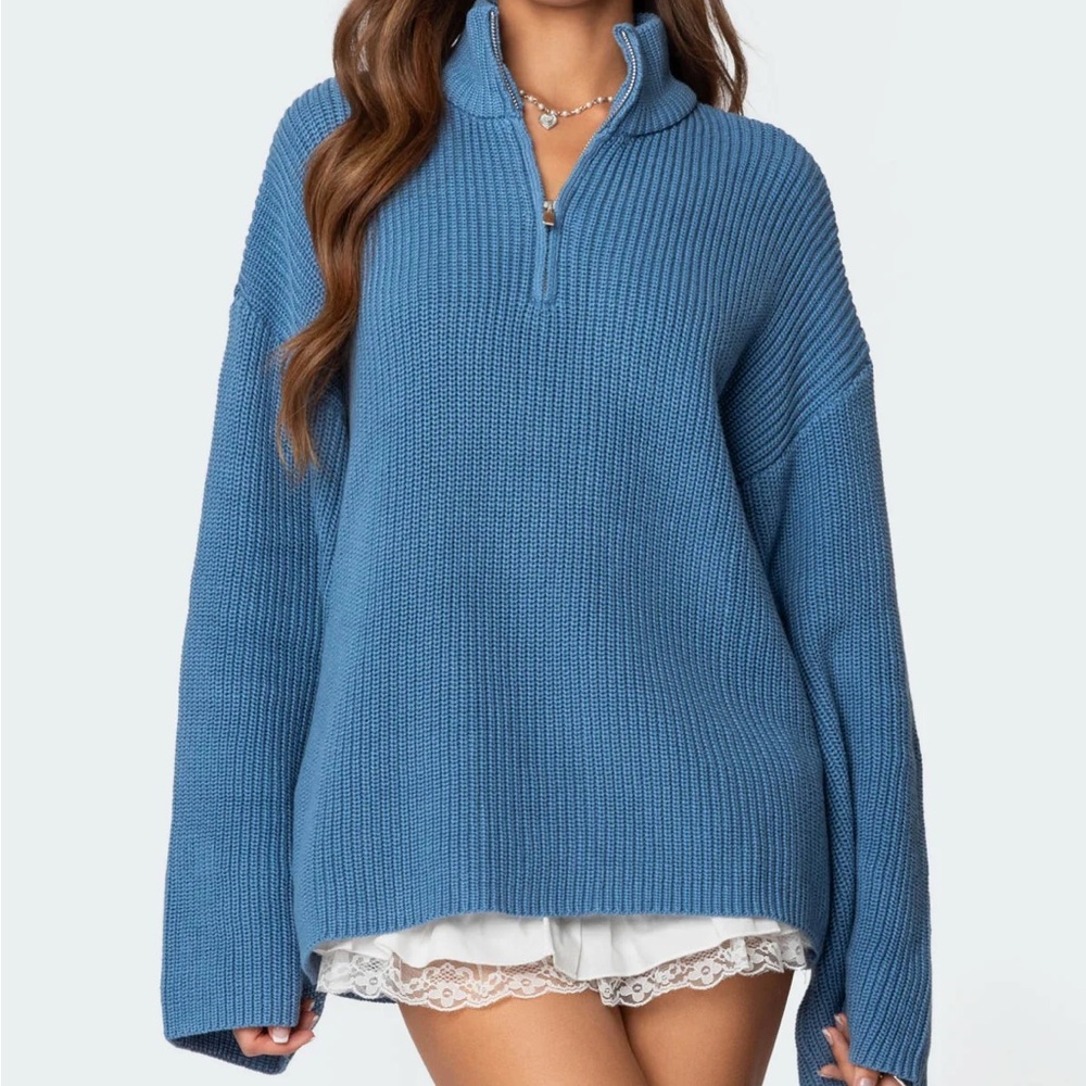 Edikted Sky Blue Knit Sweater